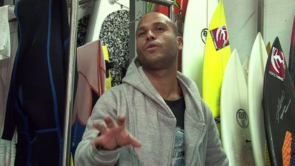 Brazilian surfer takes on Portugal's giant waves