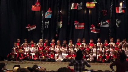 Festival Navidad 2016 CEIP Cruz Valero - Infantil - "Los Romanos vamos al portal"