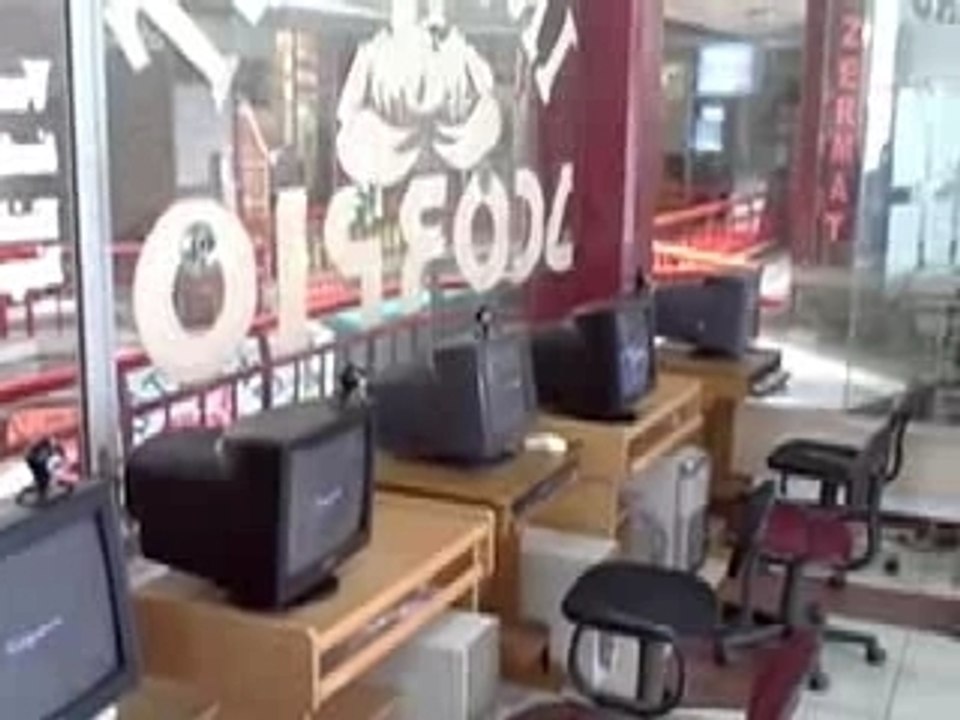 Ciber Cafe - El Alto