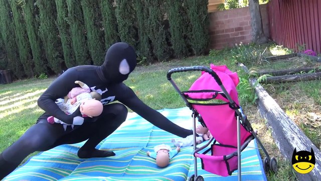 Is Spiderman ALIVE-! Real Food Fight w- Bad Baby Jokers TWINS VS Frozen Elsa! Funny Superhero IRL