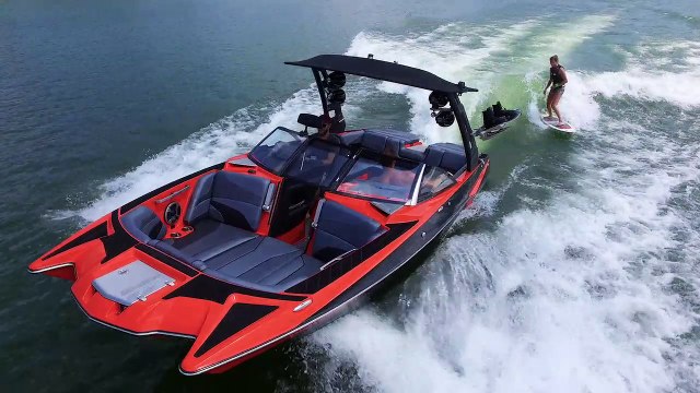 2017 Boat Buyers Guide: Malibu Wakesetter 22 MXZ