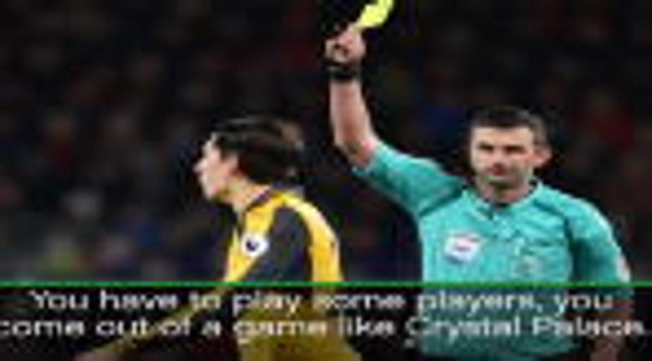 Bad Bellerin had to play despite injury - Wenger