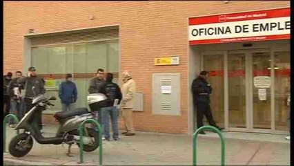 El paro repunta como preocupación superada la inestabilidad política