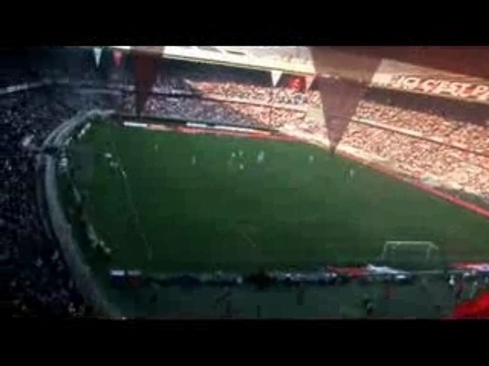 PSG - OM (les tifos, l'ambiance)