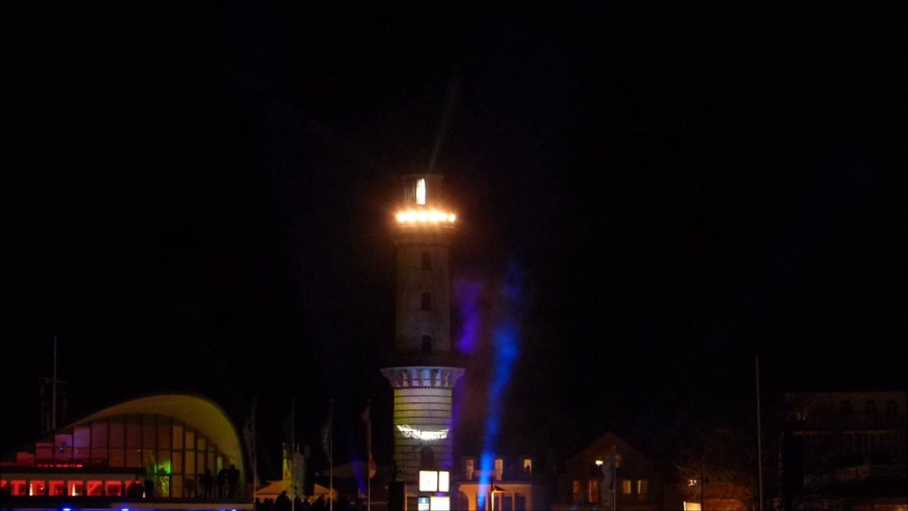 Leuchtturm in Flammen „Für Dich“ 1.1.2013