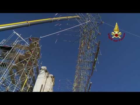 Norcia - Terremoto. Basilica San Benedetto (04.01.16)