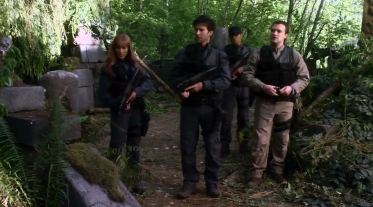 Stargate Atlantis S01 E06   Childhoods End