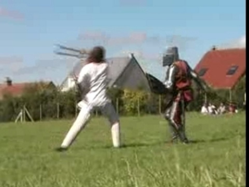 combat hache-masse