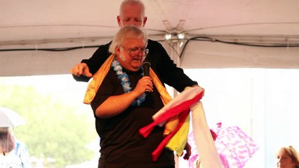 Bryan Clark sings 'Hound Dog' from the 70's Elvis Week 2016