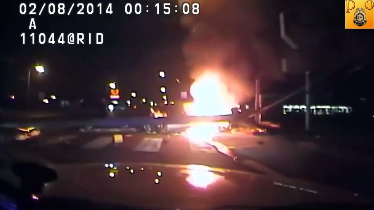 Police chase Dashcam footage of burning car, Oklahoma
