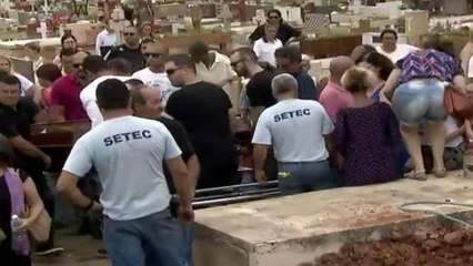 Enterradas em Campinas as 12 vítimas do massacre na noite do réveillon