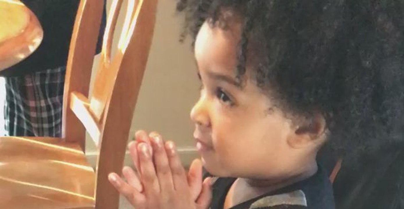 Watch Preacher-Style Performance From 2-Year-Old Asked to Bless Food