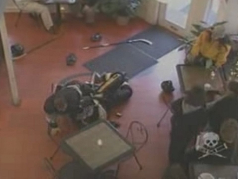 Jackass - Ice Hockey Brawl in Restaurant