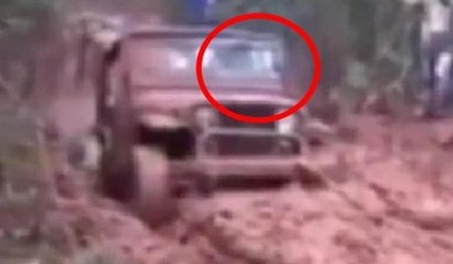 Akılalmaz ölüm: Kopan zincir camı kırıp sürücüye çarptı