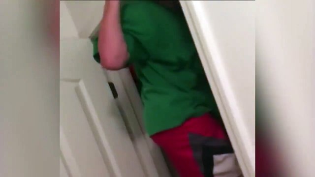 Quand ton chien te baisse le froc