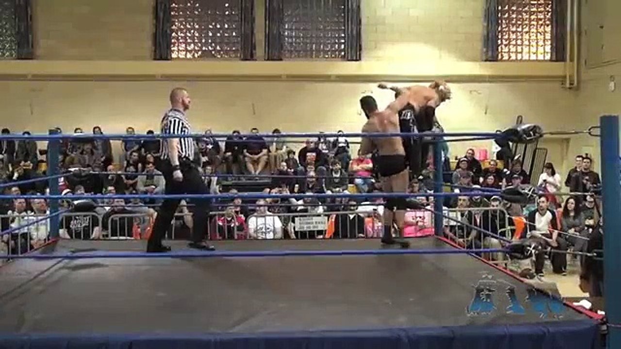 Doomsday Device Flying Head Scissors -Absolute Intense Wrestling