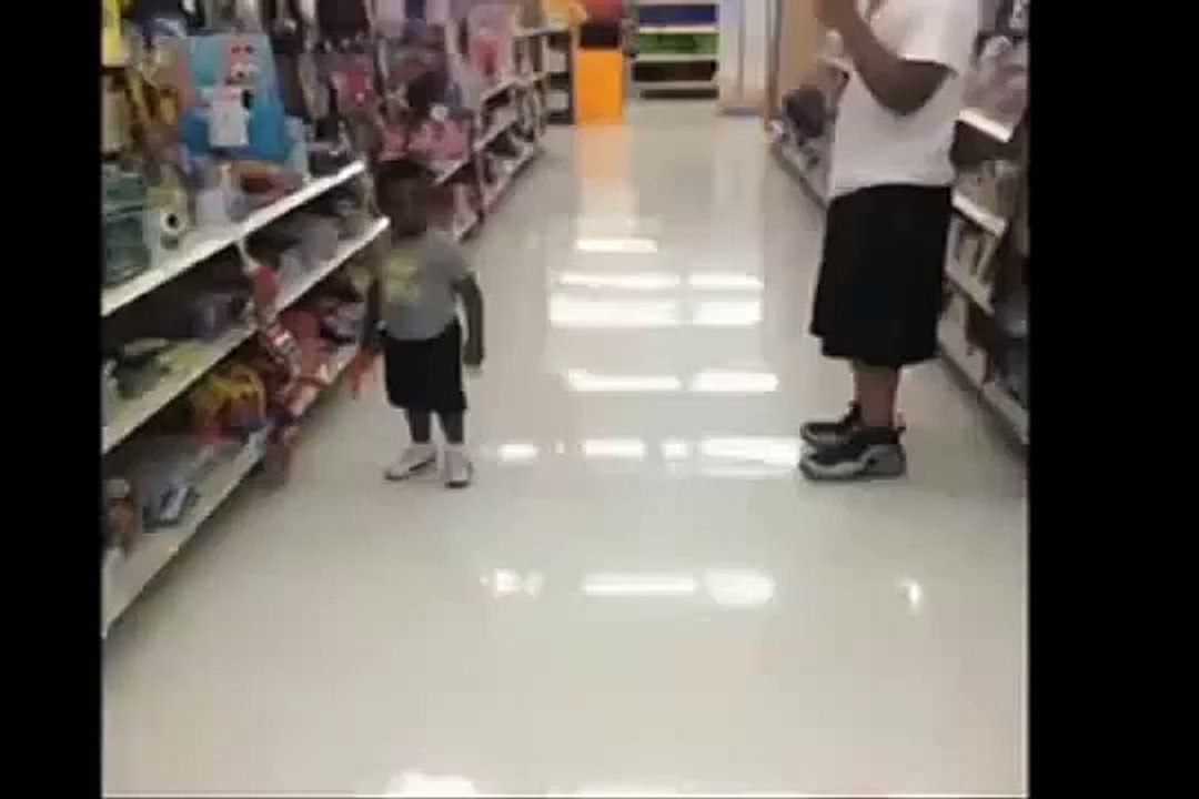 little kid fucking dies