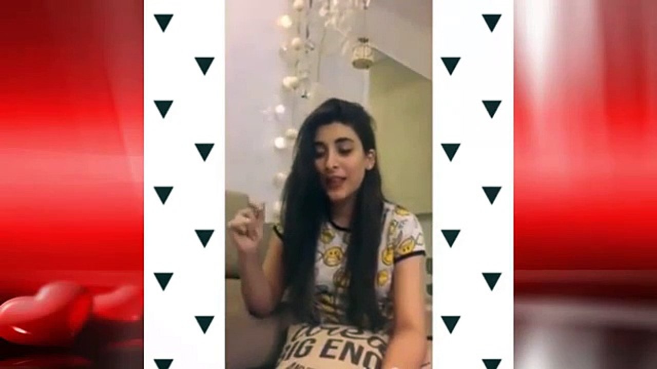 Actress Urwa Hocane Singing a Song in Her Beautiful Voice