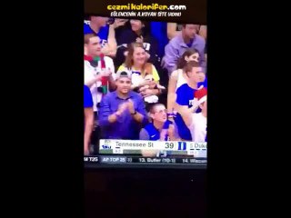 Alkış Yapayım Derken Bebeğin IQ'sunu Eksilere Çeken Hanım Abla