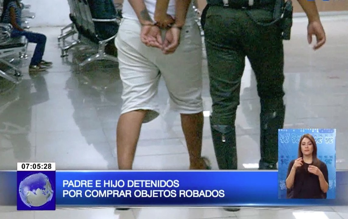 Padre e hijo detenidos por comprar objetos robados