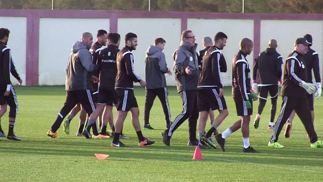 المنتخب الجزائري يستعد لكأس الأمم الافريقية لكرة القدم.