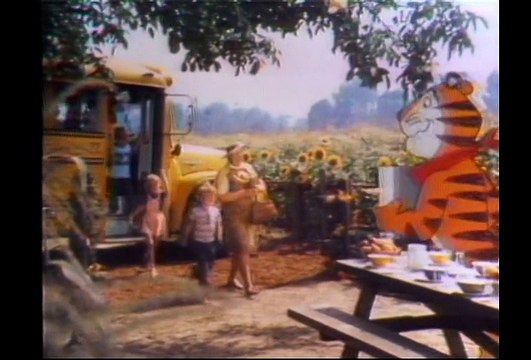 Publicity Kellogg's Frosted Flakes Cereal (1976)