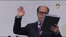 Opositor Julio Borges jura como nuevo presidente del Parlamento venezolano