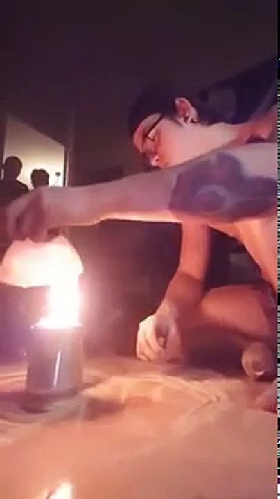 Sur Facebook Live, Baptiste aurait pu mettre le feu dans sa chambre