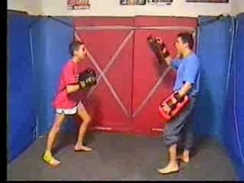 Pub video salle mohamed ali