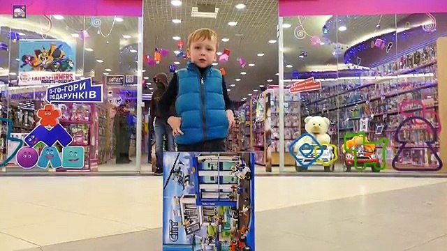 Lego City Police Station 60047 — Unboxing and Play. Cartonka Channel