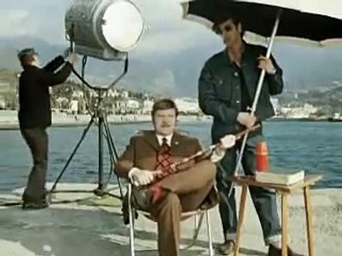 Теряют люди друг друга