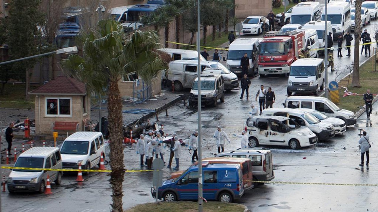 Τους Κούρδους του PKK «δείχνουν» οι τουρκικές α...