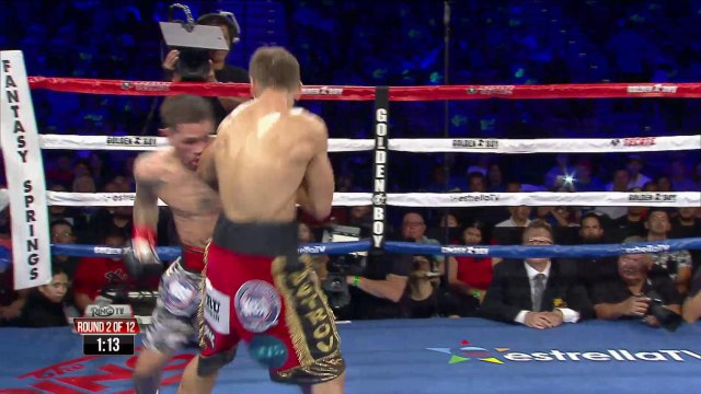 Video: Petr PETROV knocks down Michael PEREZ Tune in now for Round 3 ringtvlive.com #boxing #RingTV