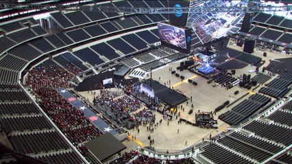 VIDEO: De La Hoya (121.75) vs. Del Valle (121.75 lbs) | Canelo Smith Weigh In #CaneloSmith