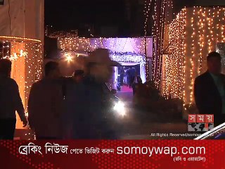 রাজধানীতে সড়কের পাশে কমিউনিটি সেন্টার, বাড়ছে যানজট