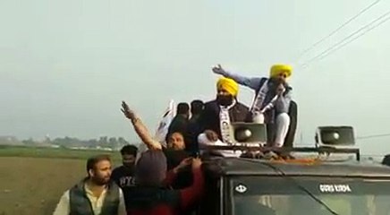 ਮਜੀਠੀਏ ਦੇ ਗੜ੍ਹ ਵਿੱਚ ਭਗਵੰਤ ਮਾਨ ਨੇ ਪਾਈ ਬਾਦਲਾਂ ਦੀ ਕਿੱਕਲੀ