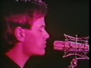 Kraftwerk - Radioactivity 1975