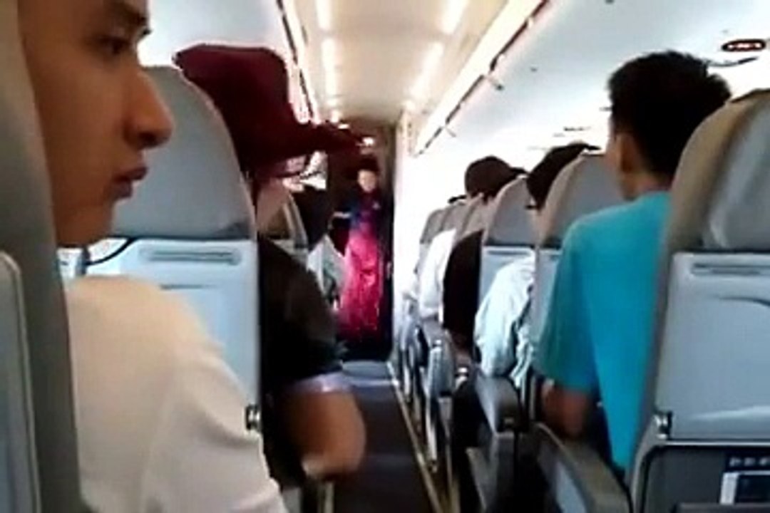 Hướng dẫn an toàn khi đi máy bay