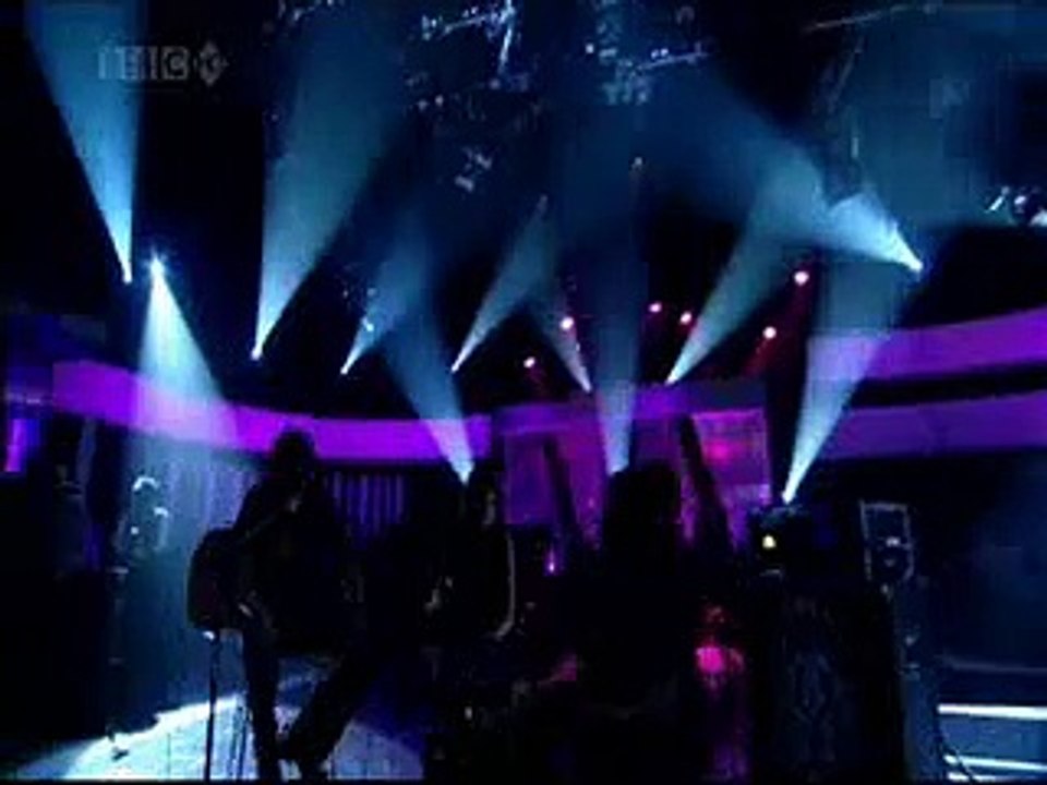 Beirut - A Sunday Smile (Live)