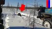 【閲覧注意】ロシアでクマをひき殺そうとする映像が撮影され、非難が殺到