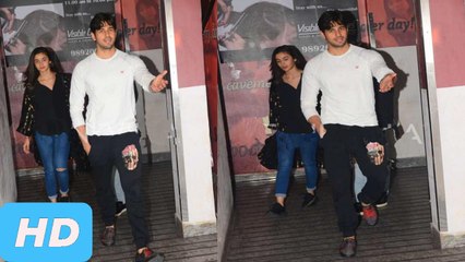 Alia Bhatt And Sidharth Malhotra WATCHES Aamir Khan's DANGAL