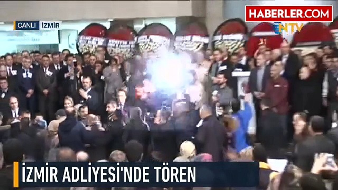 Oktay Vural İzmir Şehitlerinin Cenaze Töreninde Ağladı