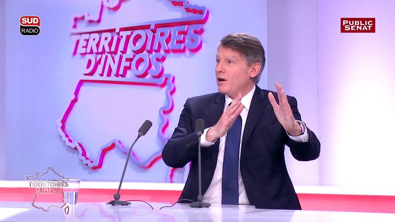 Vincent Peillon sur l'utilisation du 49.3 par Manuel Valls : "Je n'étais pas là"