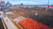 Des milliers de Nord-Coréens se rassemblent à la gloire de Kim Jong-Un