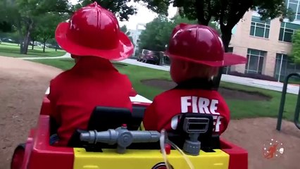 Little Heroes 44 Halloween Special w_ Bad Baby Candy Stealer, Captain America, Supergirl & Spiderman-uf