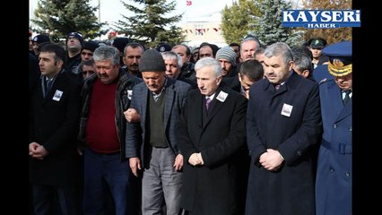 SARIZ ŞEHİDİNİ UĞURLADI BİLAL EKİNCİ BABA OCAĞINA DEFNEDİLDİ