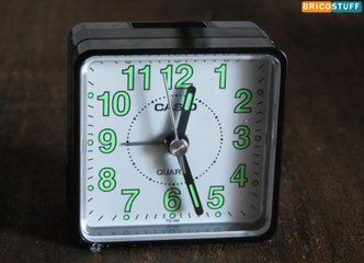 Réveil Alarme Casio quartz analogique TQ1401BEF clock alarm