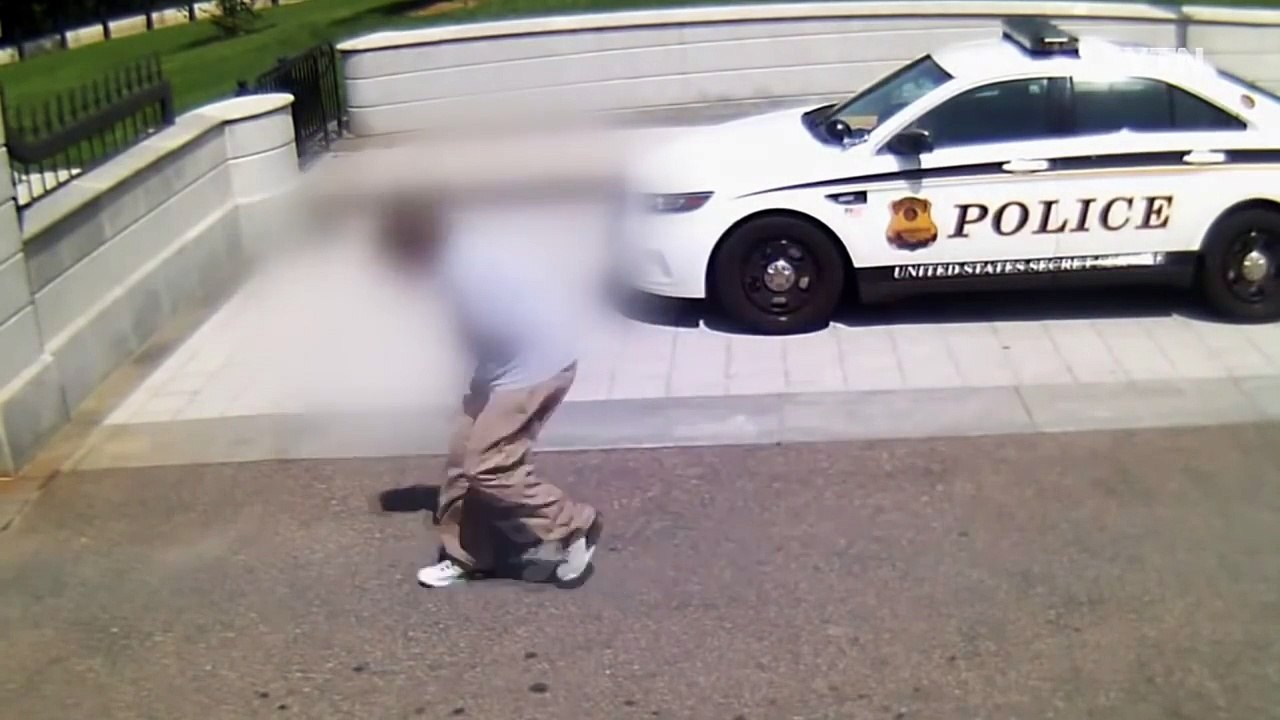 [영상] 지난달 '백악관 총격' 당시 영상 공개 / YTN (Yes! Top News)