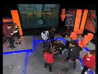 Kendimi Tanıyorum 2 Eylül Pazar 21.00'de TRT Okul'da...