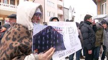 Raport i KTV-së për pelegrinët serbë në Gjakovë dhe kundërshtimin e familjarëve të viktimave